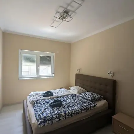 Elevenstreet Apartman- 아파트 *